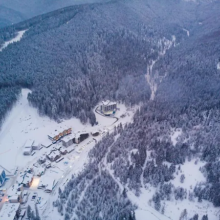 Twins & Ξενοδοχείο