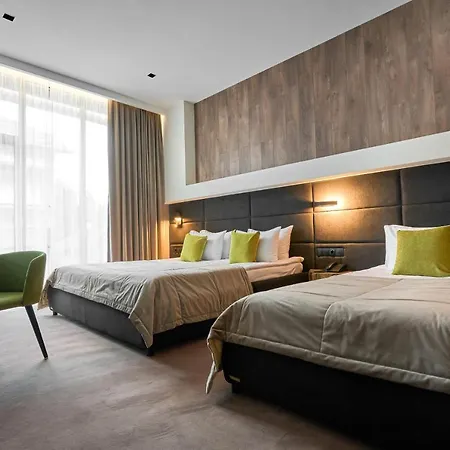 Twins & Hotel Bukovel