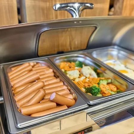 Twins & Μπούκοβελ