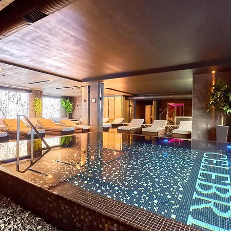 Ξενοδοχείο Twins &