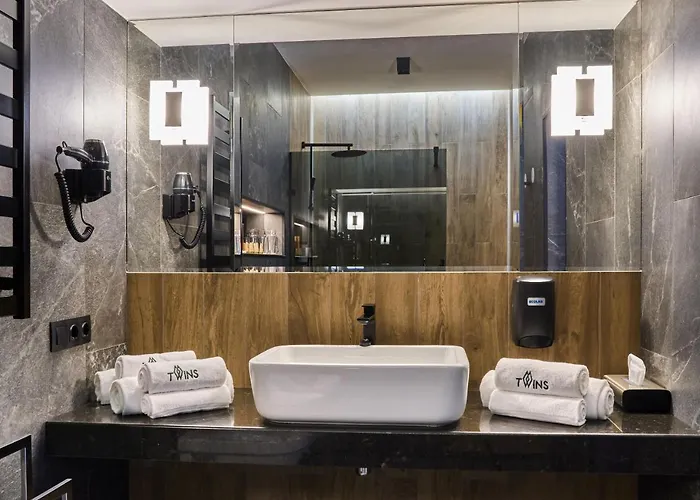 Twins Hotel&spa *